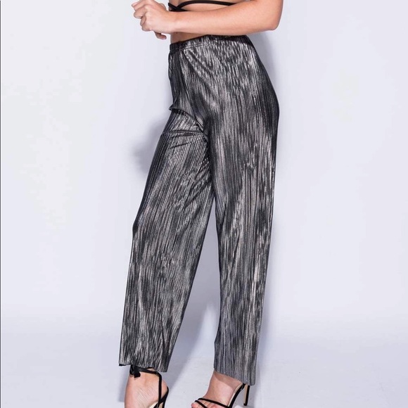 Pleated silver pants - Picture 1 of 2